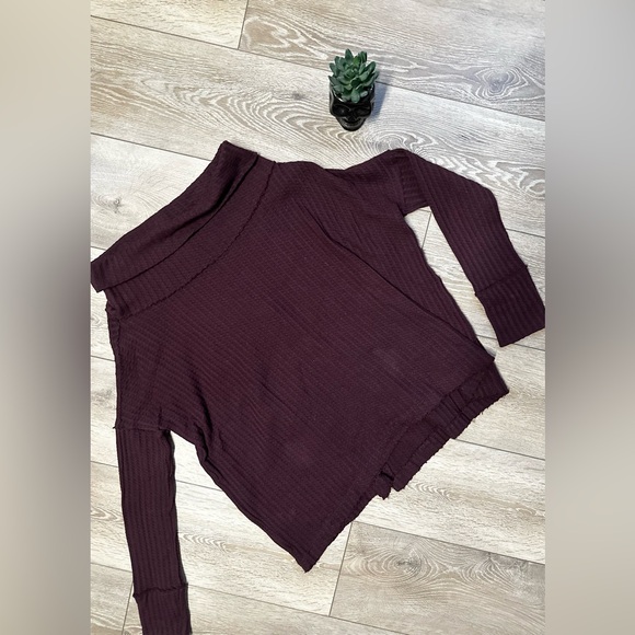 •Free People• Juicy Long Sleeve in Date Night - Picture 3 of 7